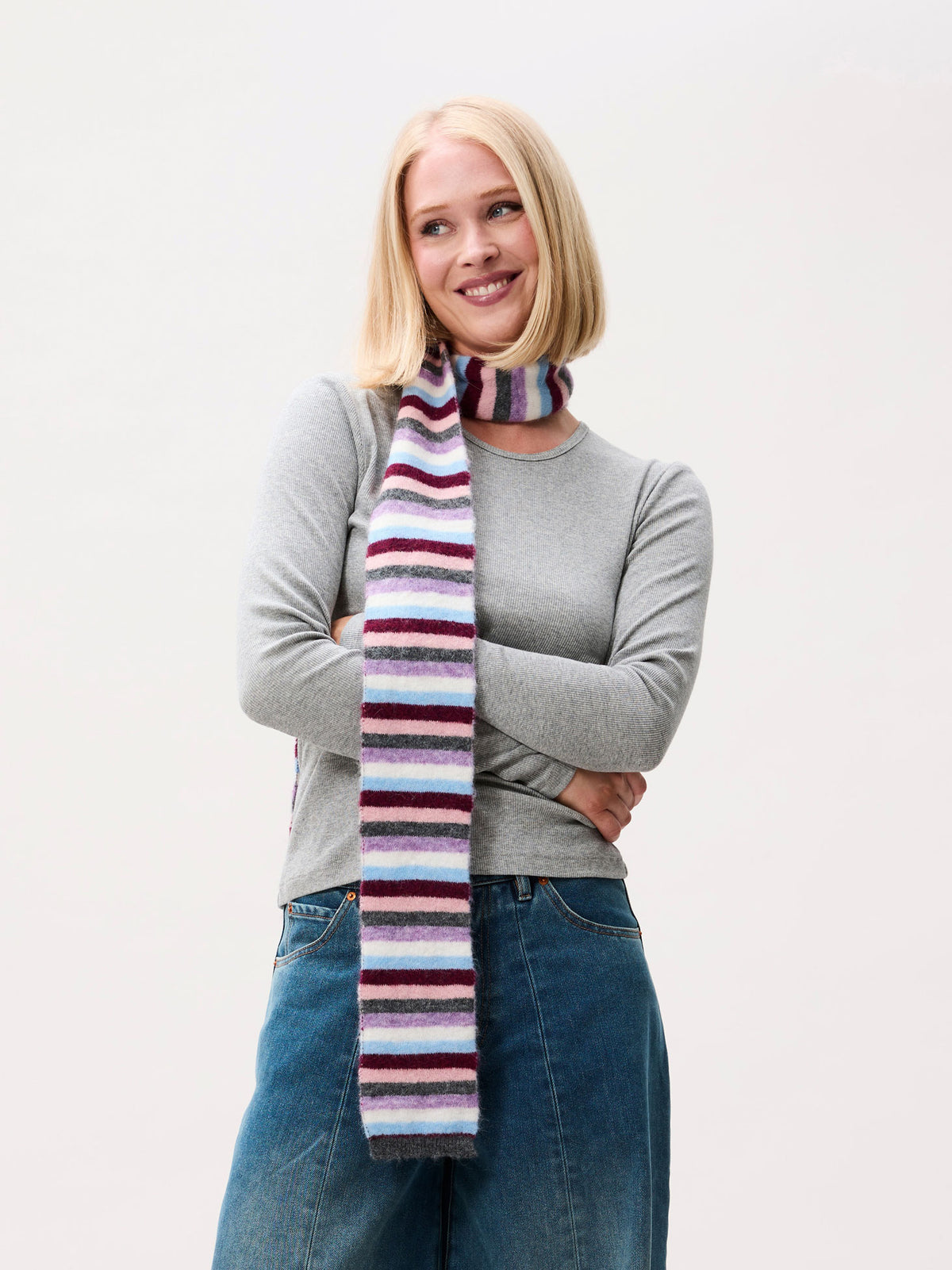 Striped scarf - catwalk junkie | Jil Conceptstore