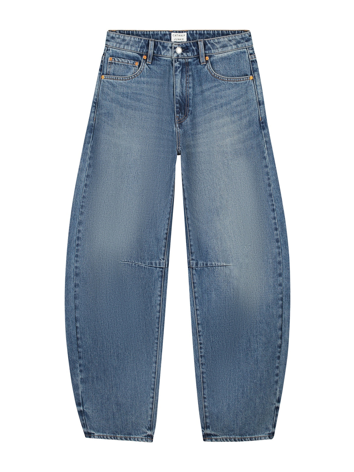 Jil_Conceptstore_lemmer_bold_Barrel_washed_blue_catwalk_junkie