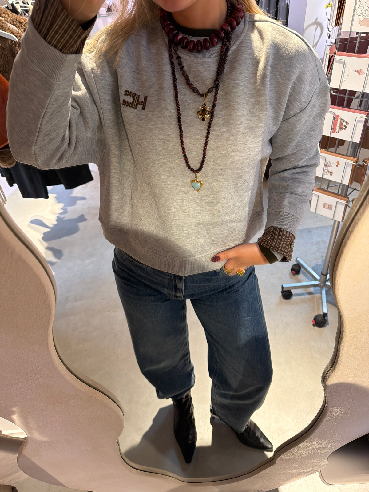 Jil_Conceptstore_lemmer_celine_Sweater_heyb_club_3