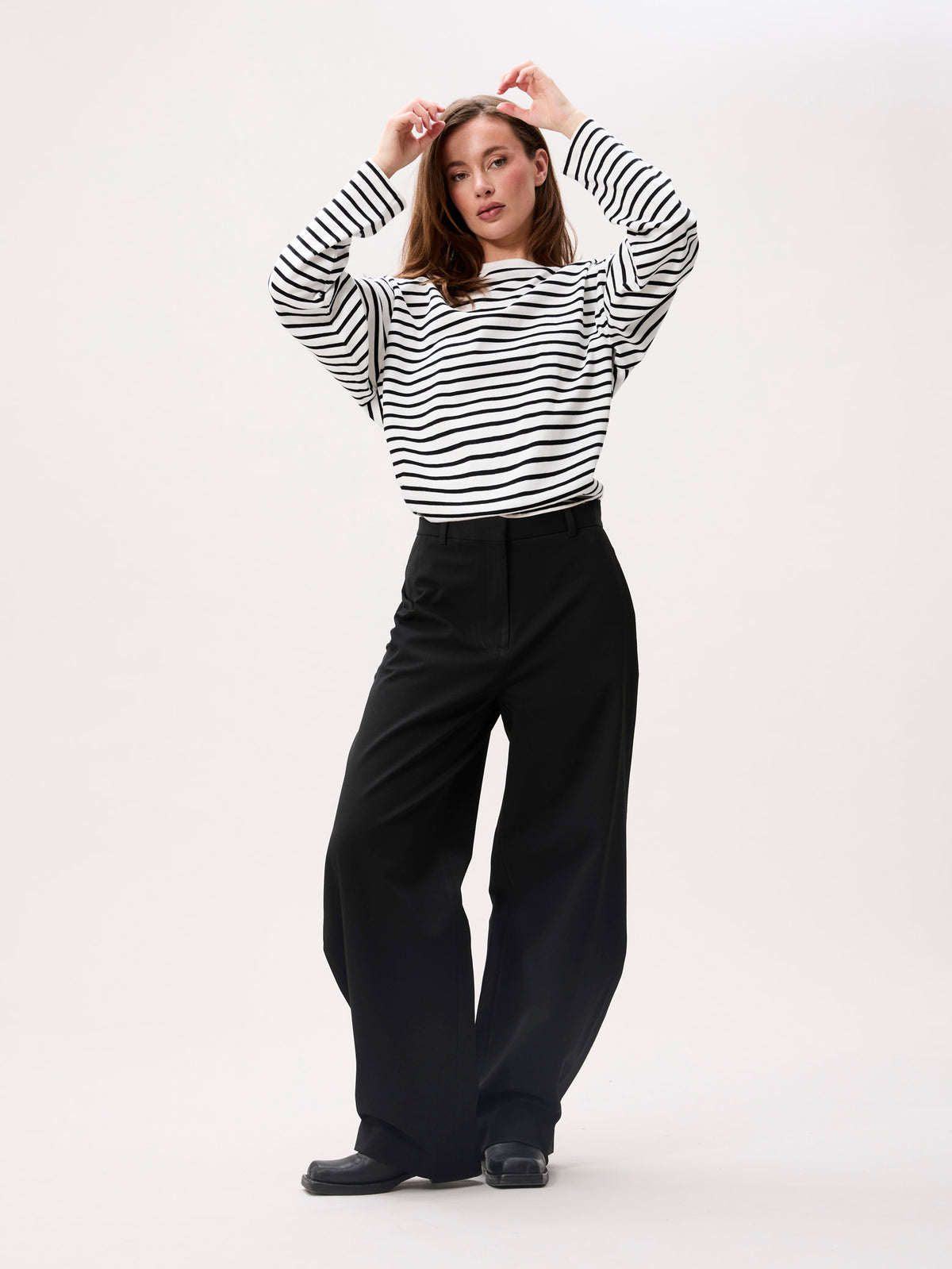Jil_Conceptstore_lemmer_tailored_trousers_black_catwalk_junkie_2