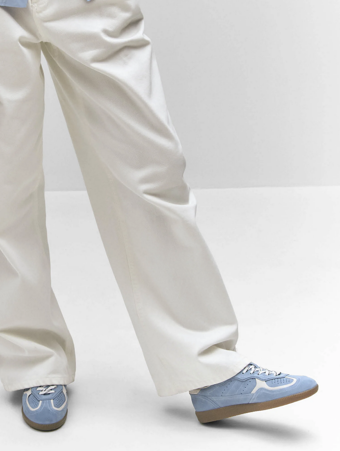 Jil_conceptstore_alohas_rife_sneakers_