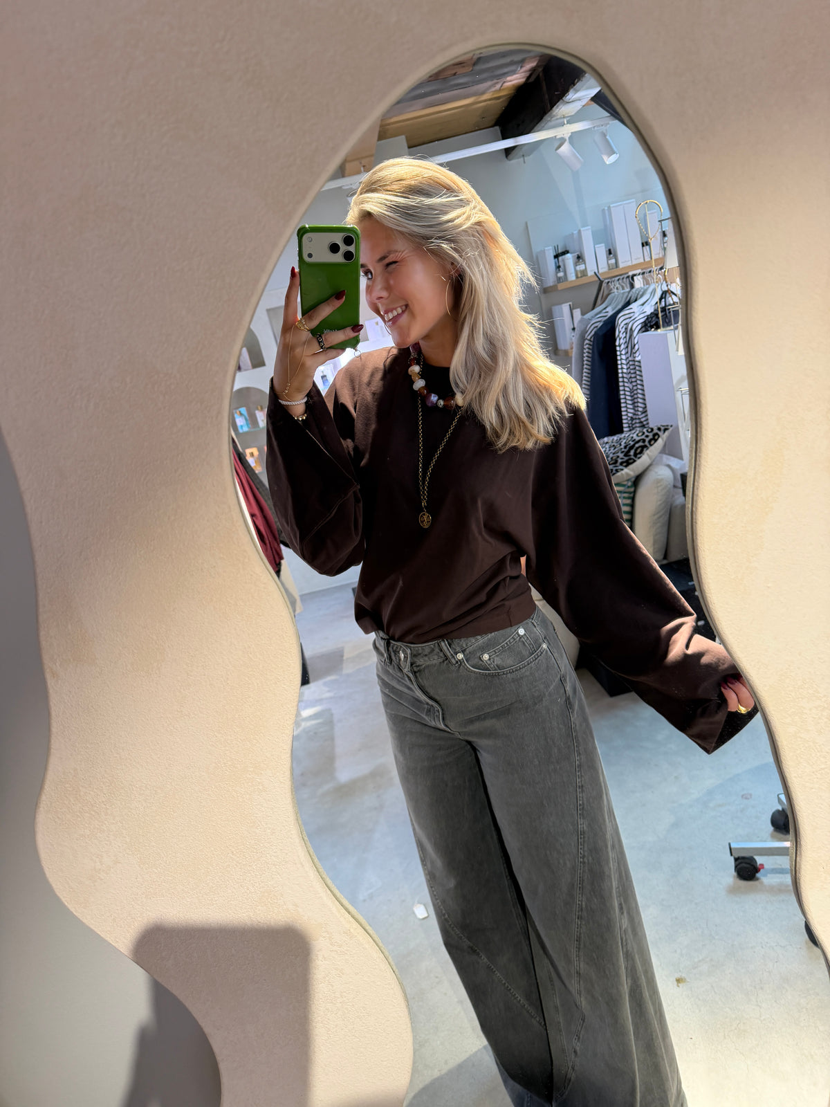 Jil_conceptstore_batsleeve_longsleeve_catwalk_junkie_3