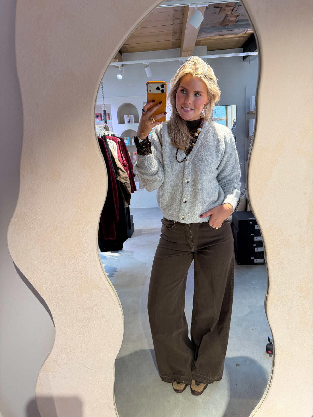 Jil_conceptstore_cardigan_another_label_grey_melange_2