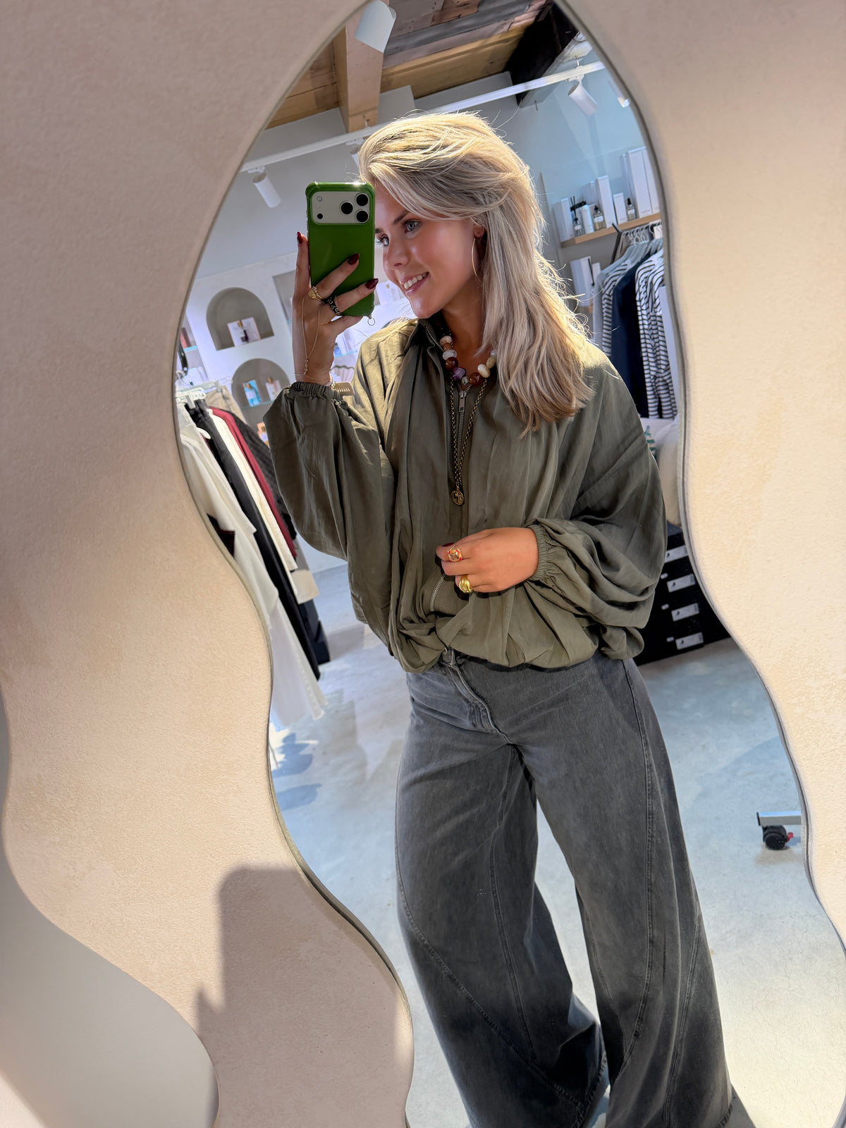 Jil_conceptstore_draped_blouse_catwalk_junkie_2