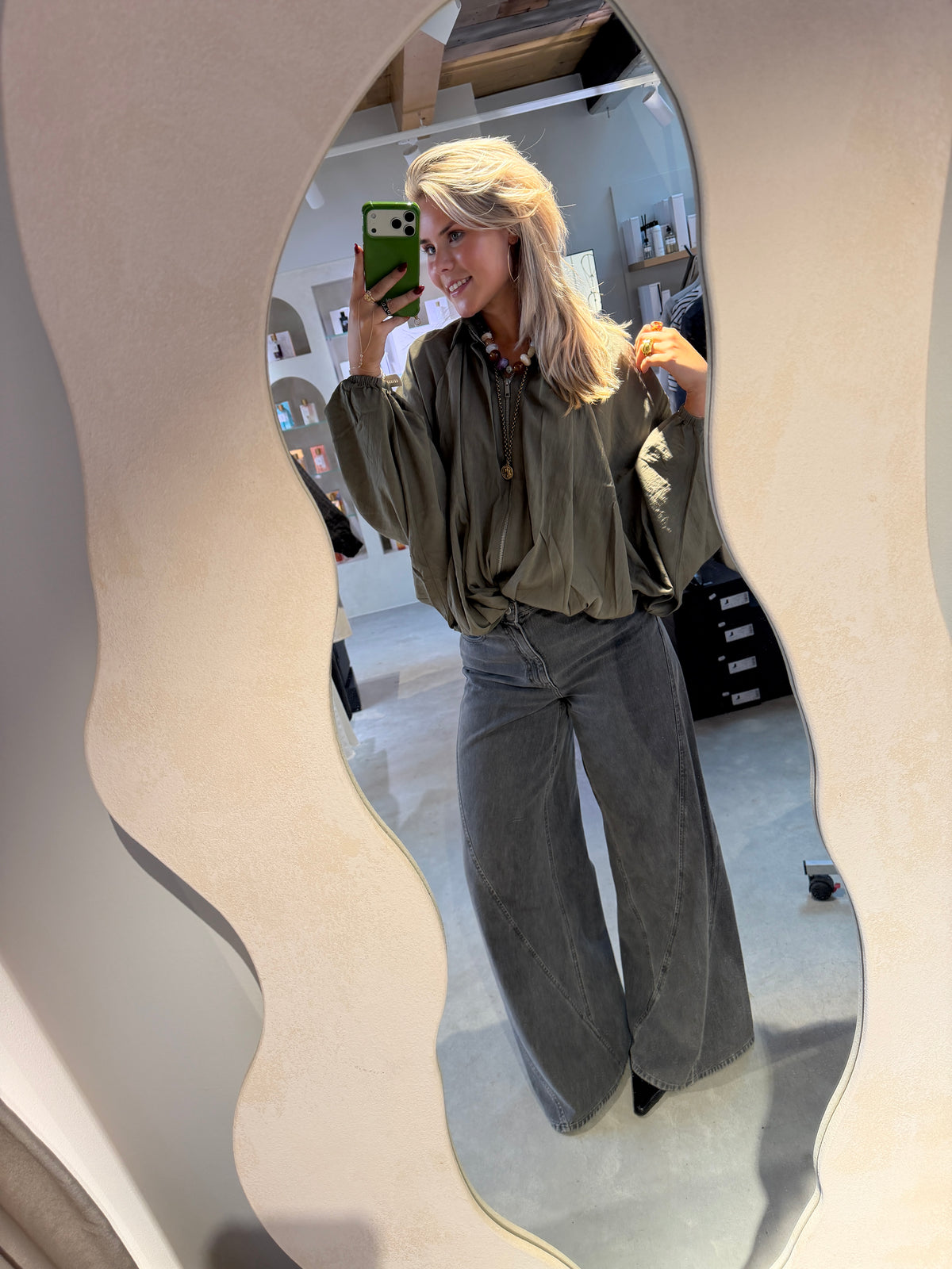 Jil_conceptstore_draped_blouse_catwalk_junkie_3
