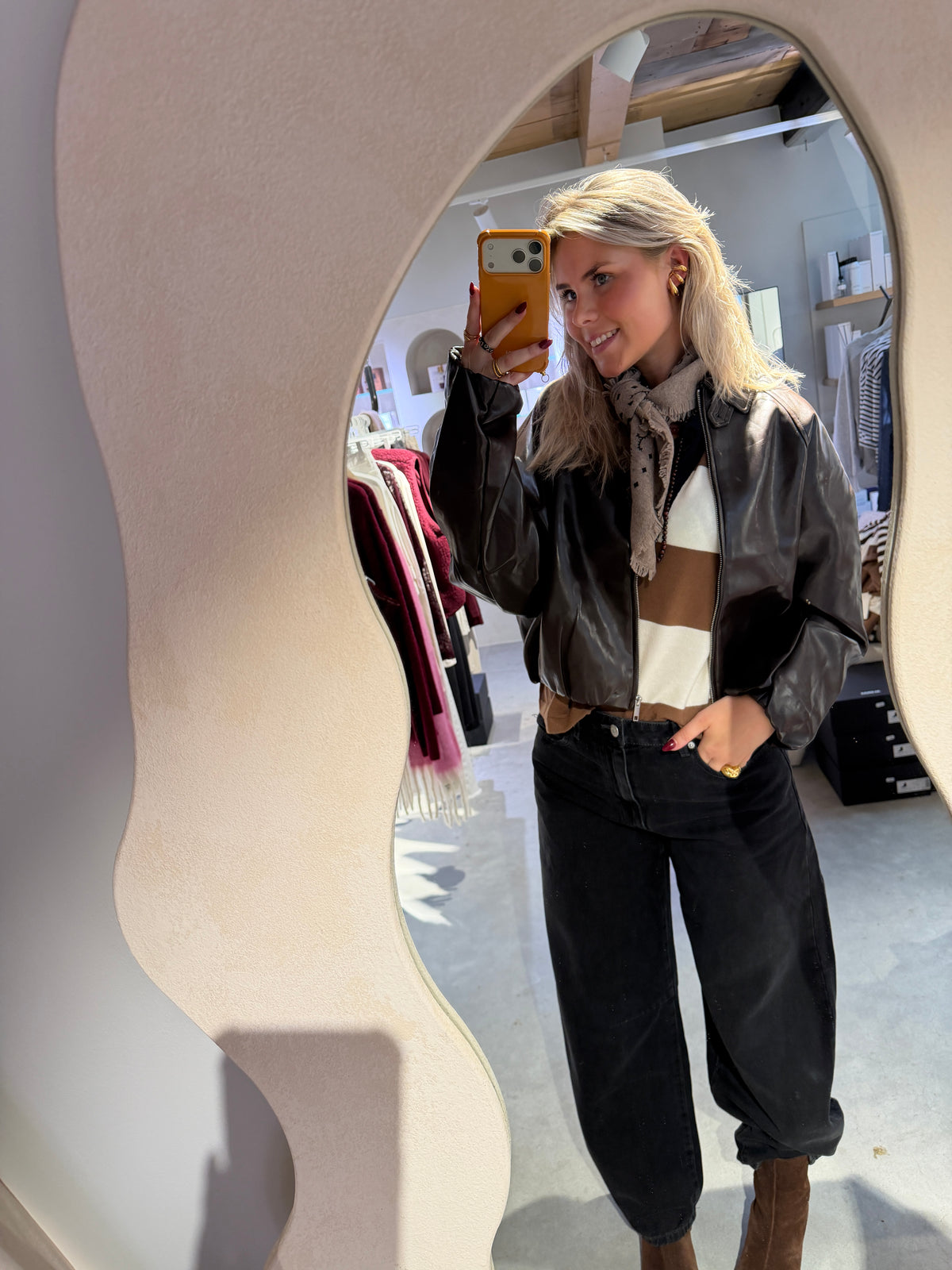 Jil_conceptstore_lemmer_Vegan_leather_jackdet_catwalk_junkie_10