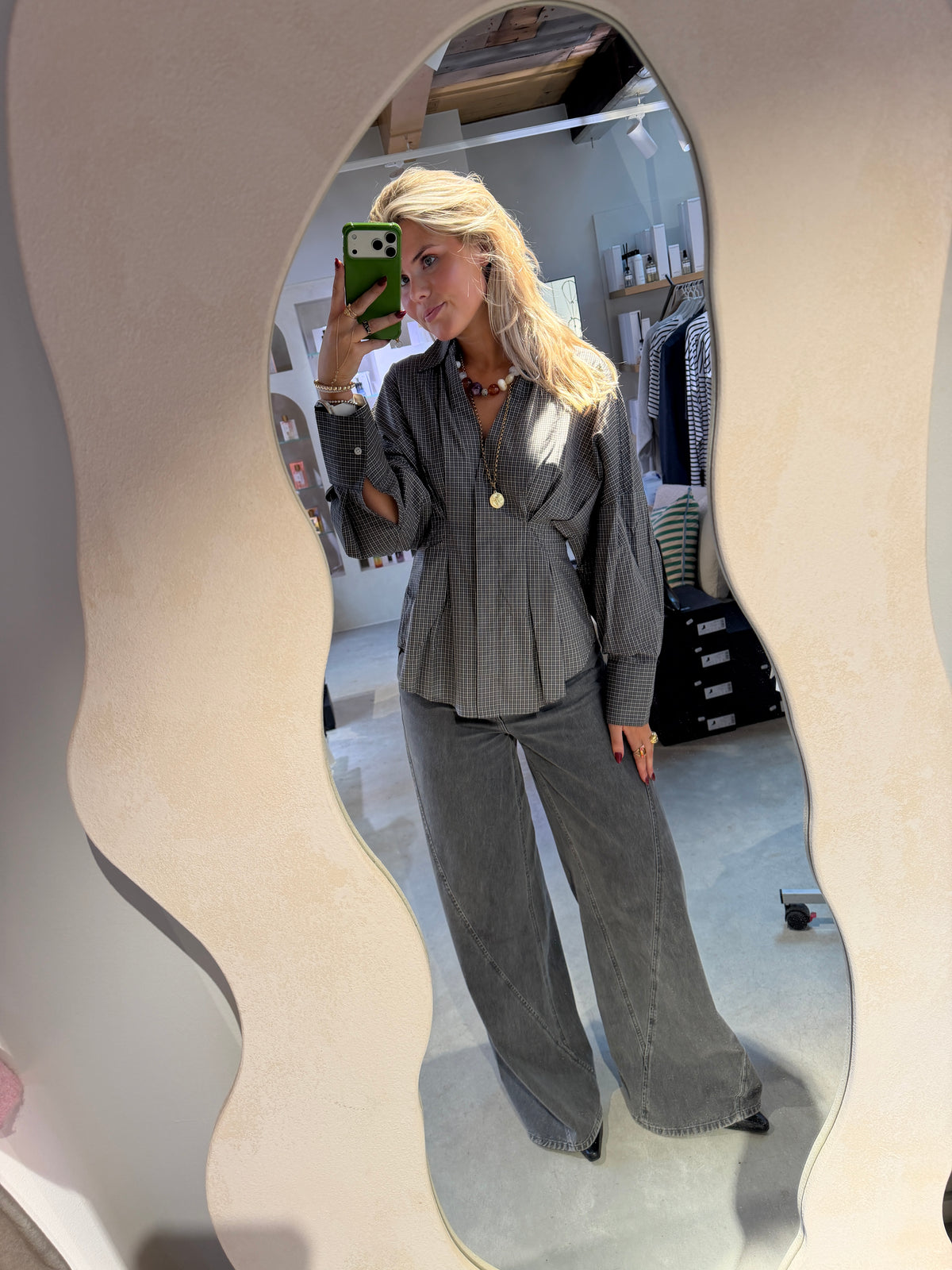 Jil_conceptstore_lemmer_blouse_with_waist_detail_catwalk_junkie_2