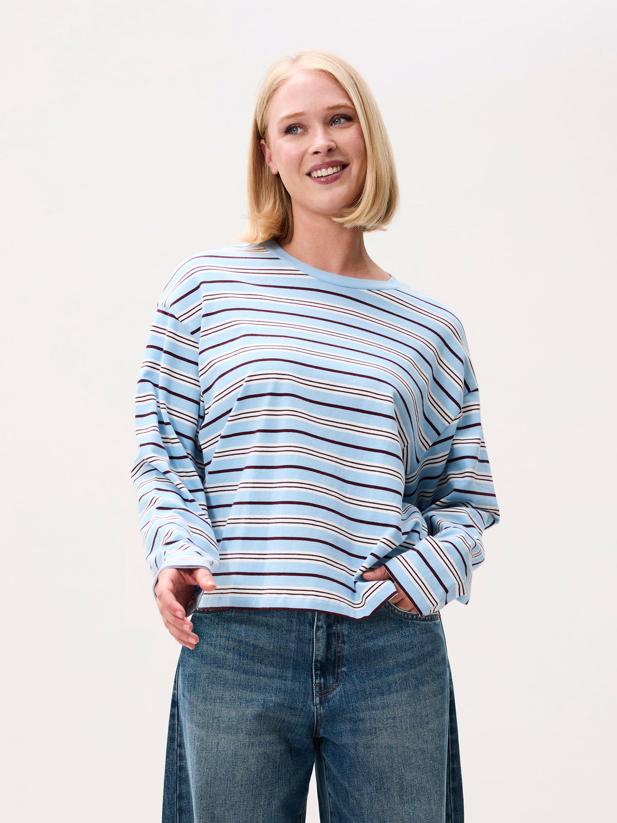Jil_conceptstore_lemmer_blue_longsleeve_catwalk_junkie_2