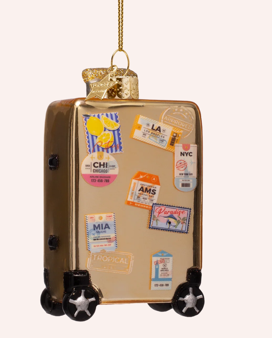 Jil_conceptstore_lemmer_gold_Suitcase_with_Stickers_vondels