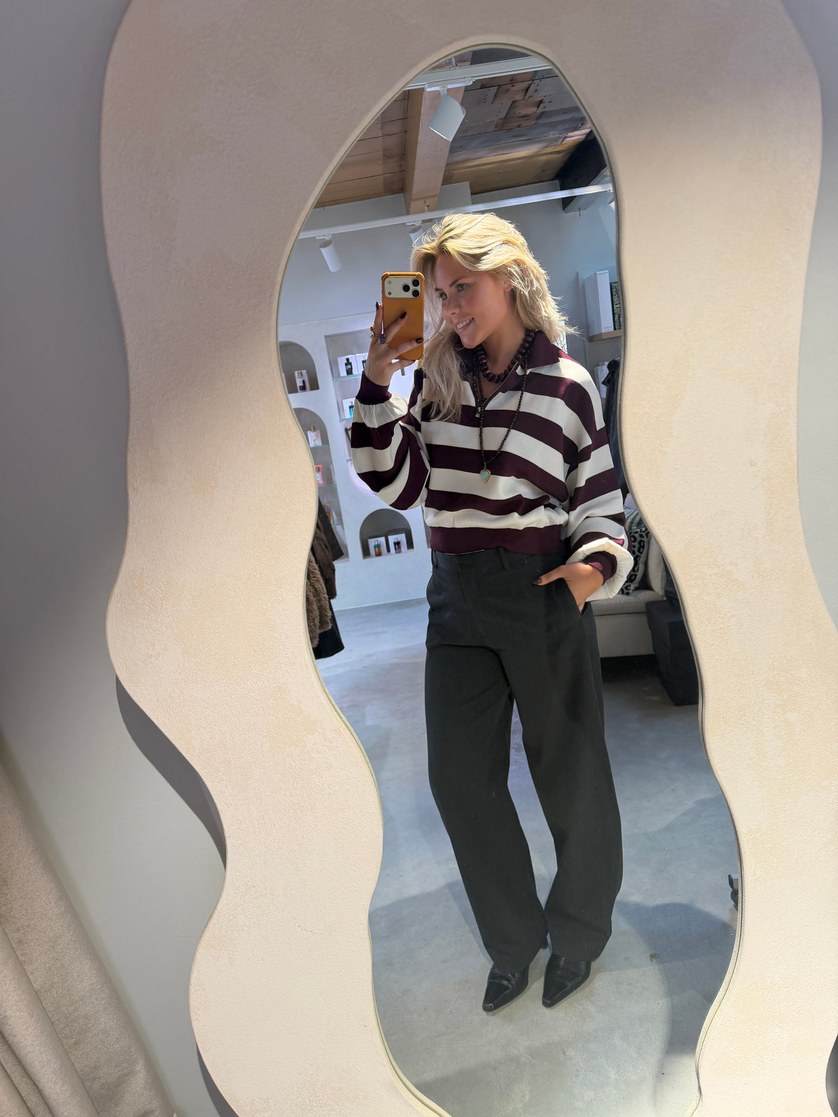 Jil_conceptstore_lemmer_knitted_polo_merlot_catwalk_junkie_3_4