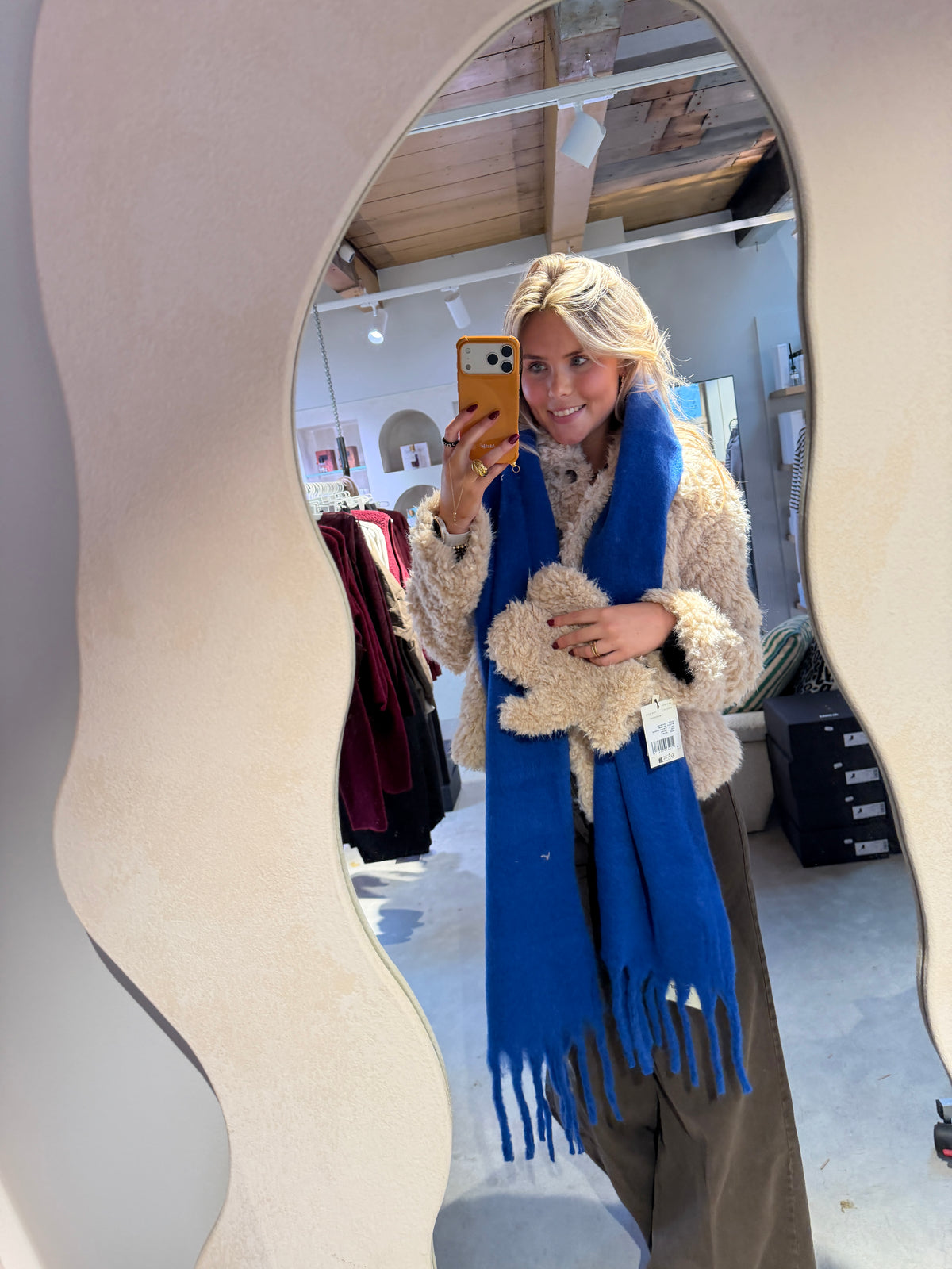 _ Jil_conceptstore_lemmer_lena_gloves_3