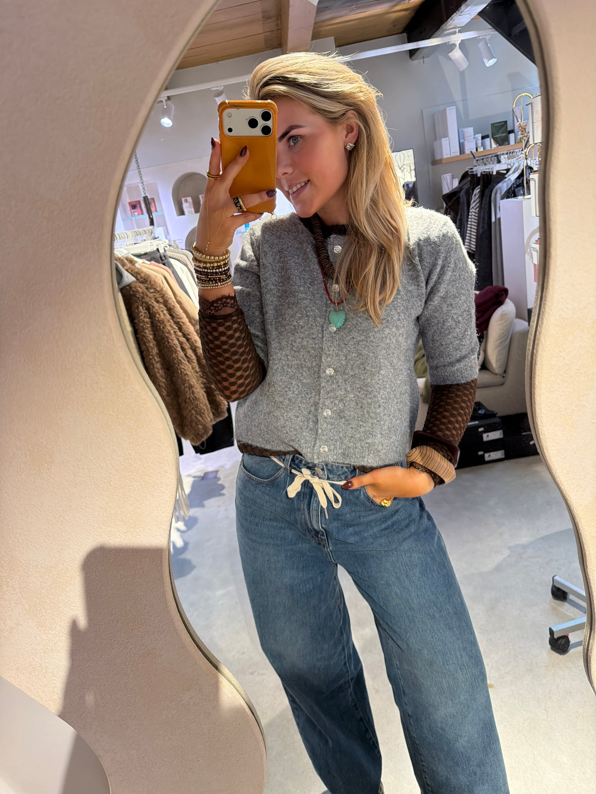 Jil_conceptstore_lemmer_london_Cardigan_heyb_club_6