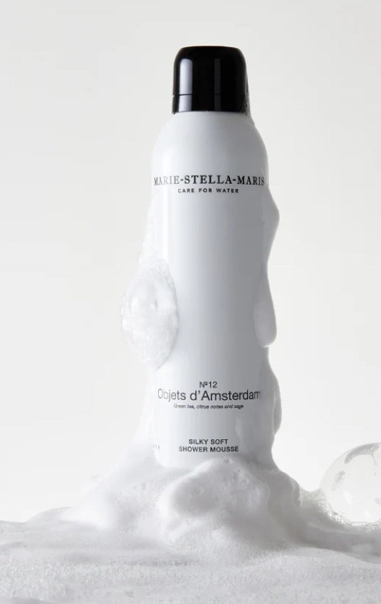 Jil_conceptstore_lemmer_silky_soft_Shower_mousse