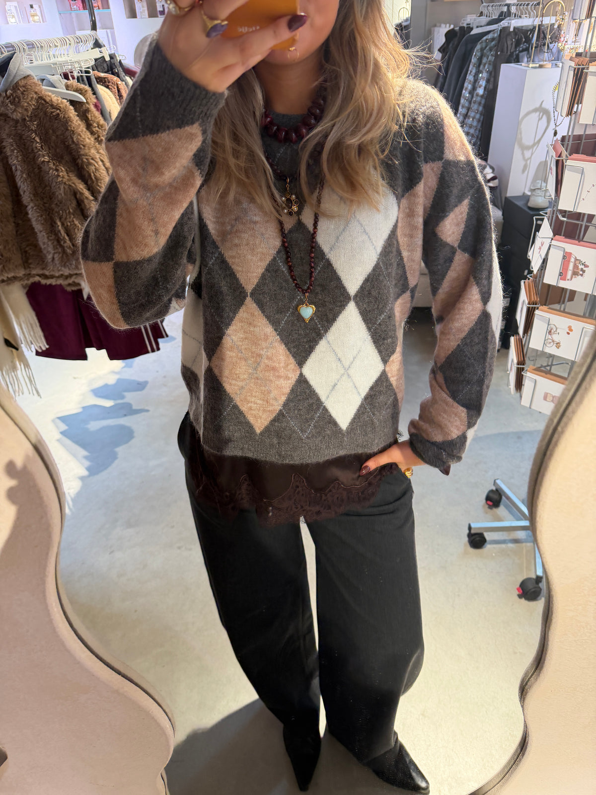 Jil_conceptstore_lemmer_soft_merino_knit_catwalk_junkie_4_10