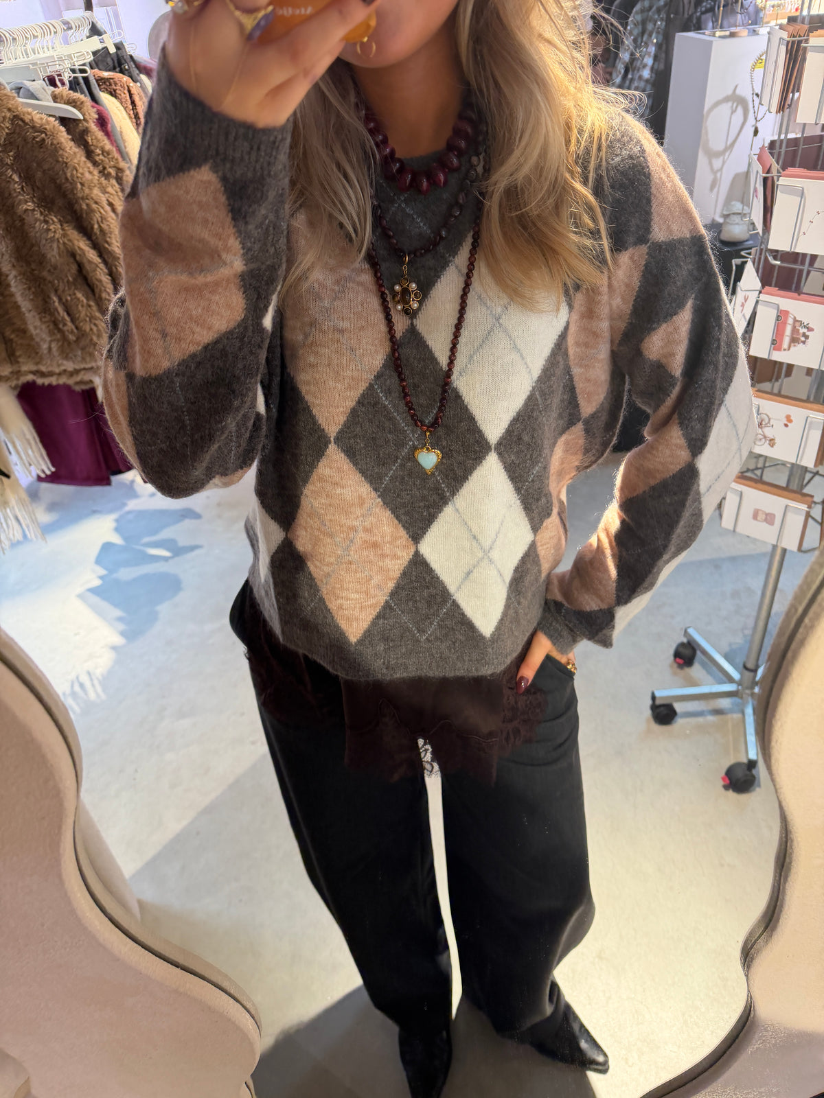Jil_conceptstore_lemmer_soft_merino_knit_catwalk_junkie_4_9