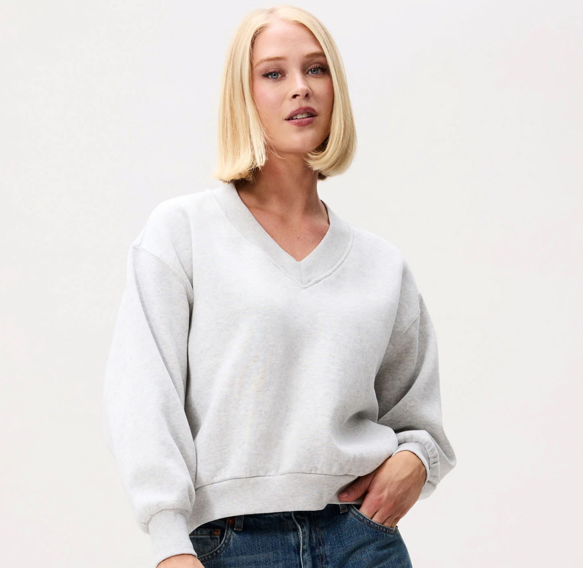 Jil_conceptstore_lemmer_sweater_With_v_neck
