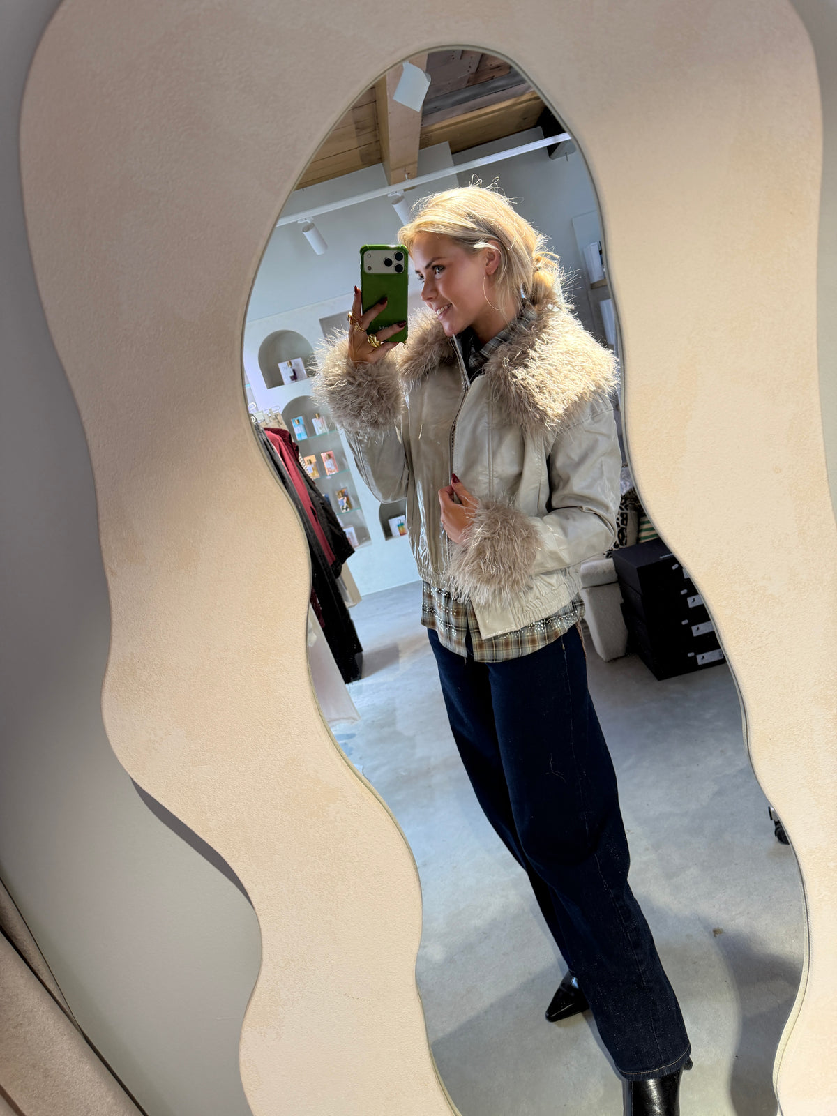 Jil_conceptstore_lemmer_tara_jacket_heyb_3