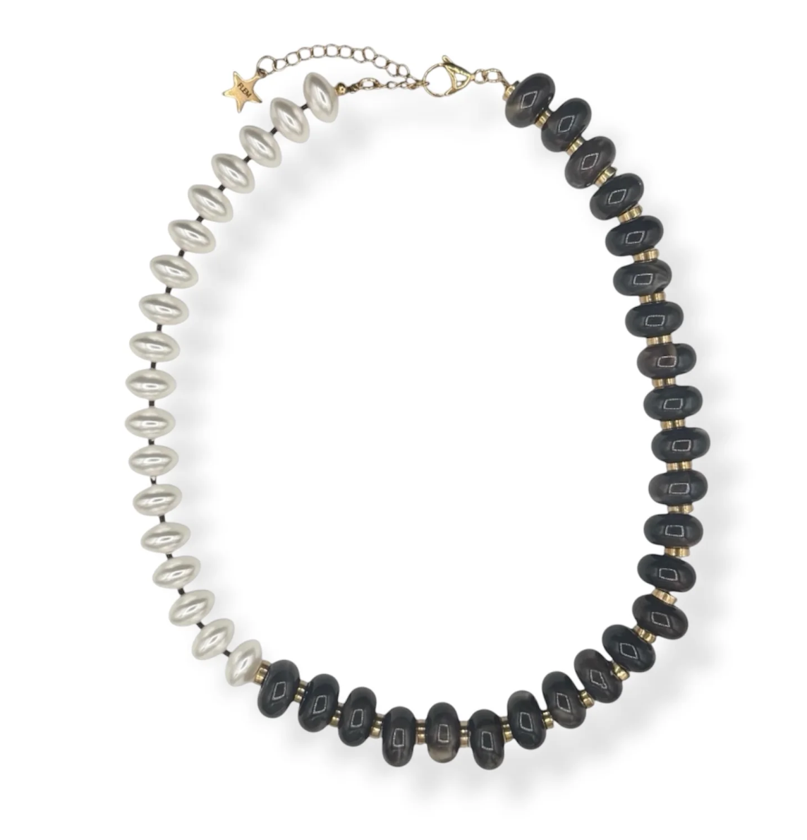 Jil_conceptstore_lemmer_teddy_necklace_flem_the_label
