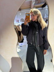 Jil_conceptstore_triangle_scarf_soft_catwalk_junkie