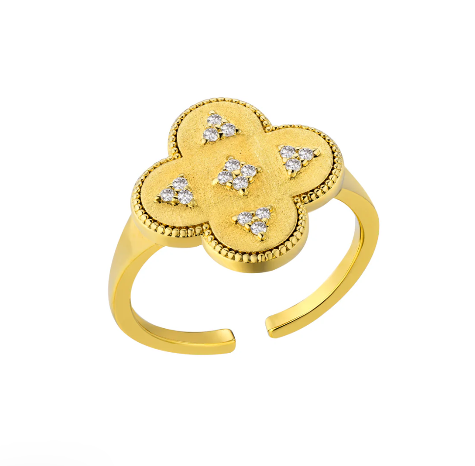 lucky ring - mya bay