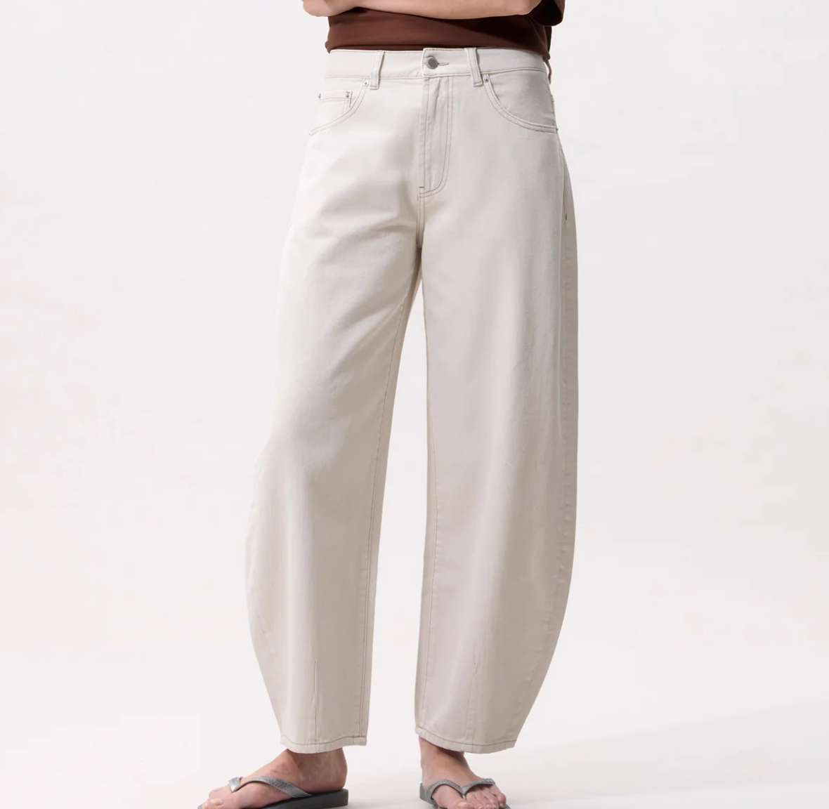 Cropped barrel fit jeans - Cream  - Catwalk junkie